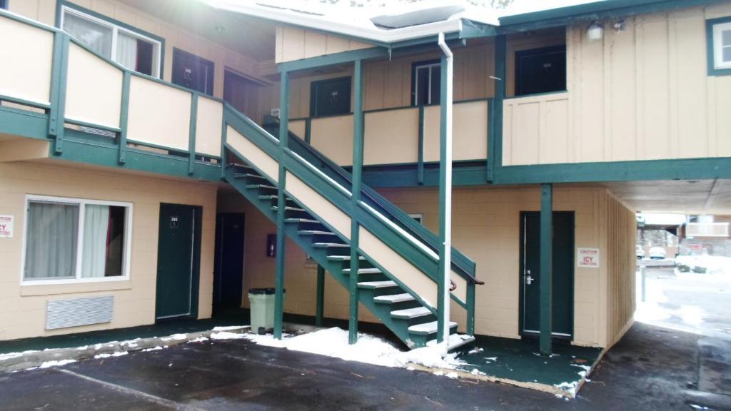 Green Lantern Motel เซาท์เลคทาโฮ ภายนอก รูปภาพ
